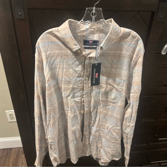 NWT Men’s Vineyard Vines Classic Fit Murray Shirt L - Picture 1 of 3